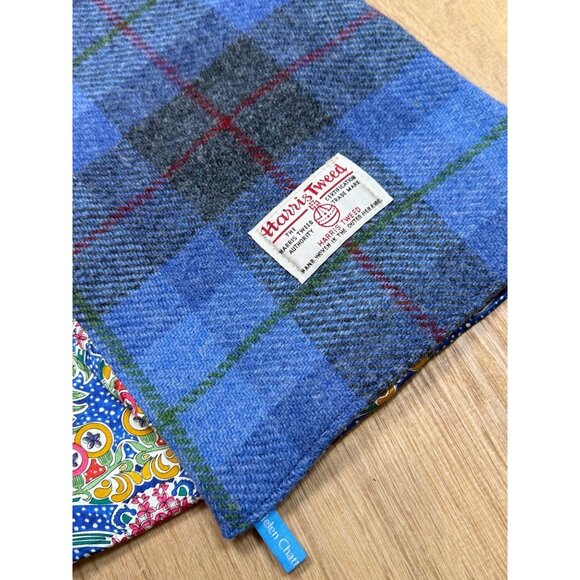 Harris Tweed Scarf Blue Tartan Wool Silky Paisley Backing - Picture 8 of 8